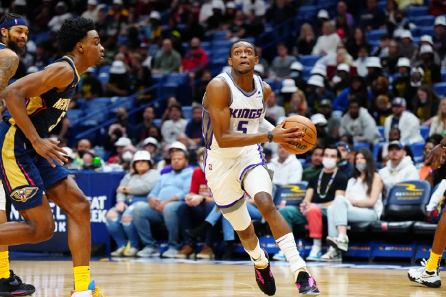 中均表现出 中均表现出